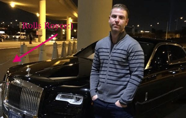 This is a Wealthy Affiliate Review Image Showing The Owner of Wealthy Affiliate in a Rolls Royce for thr Super AffiliateConfrence